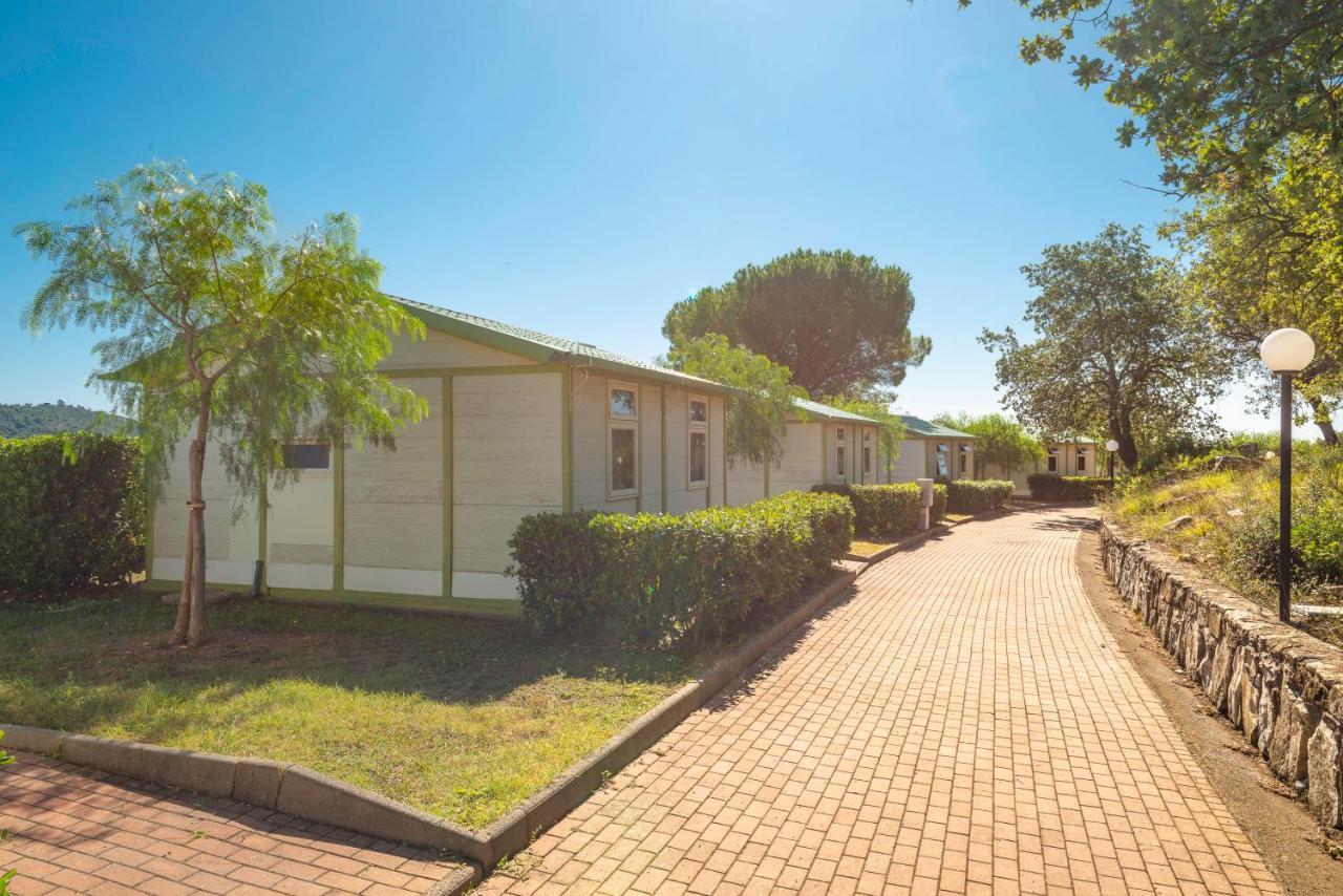 Villaggio Colombo Nuova Gestione Marina dʼMarina dʼAndora Exteriör bild